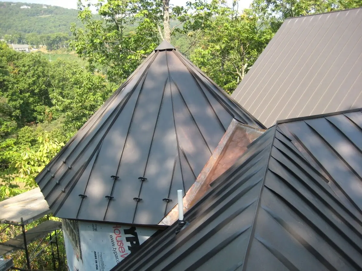 Professional Roof Tarp Installation by Craftsman Roofing in New Jerusalem